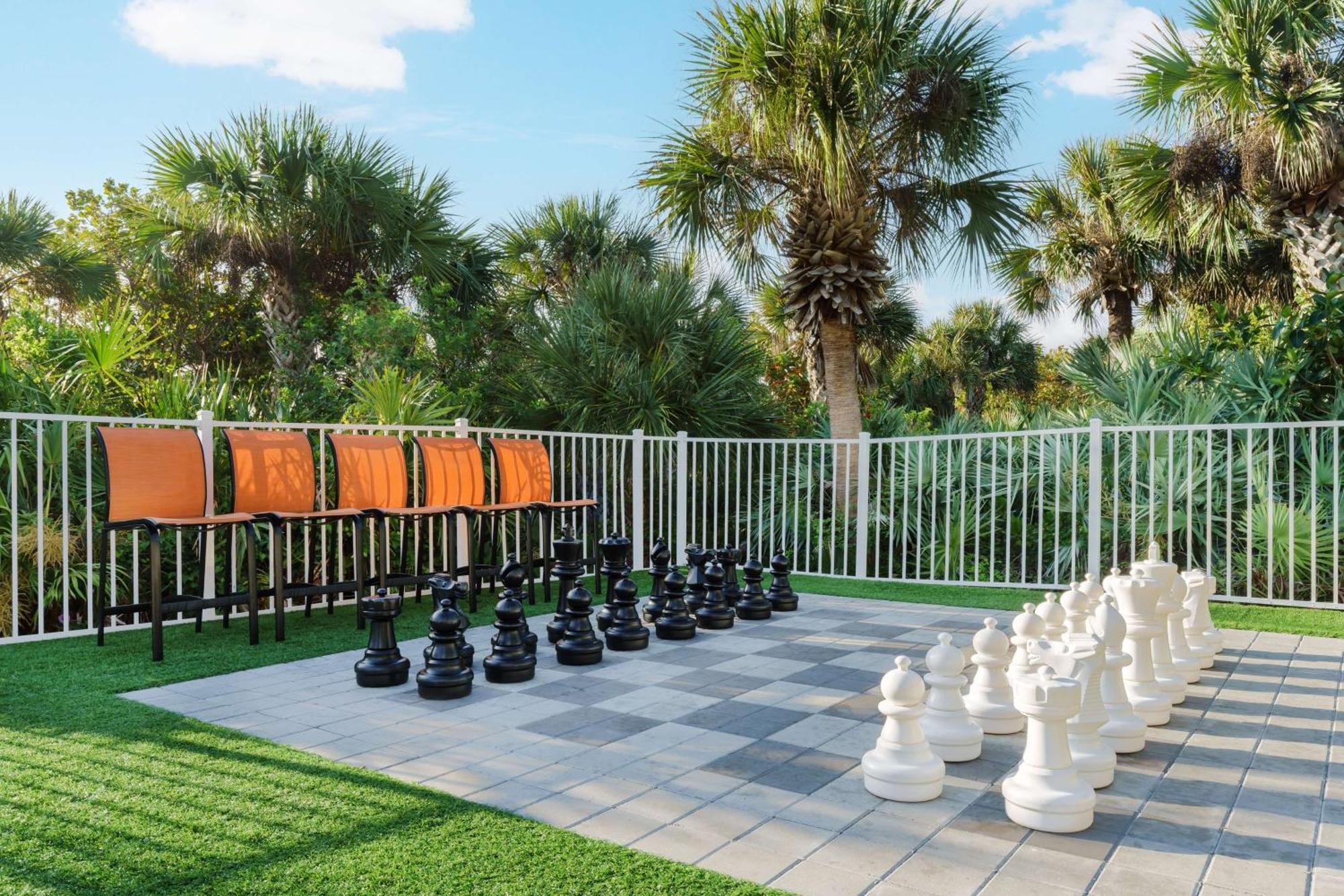 Hilton Garden Inn Cocoa Beach-Oceanfront, Fl Exterior foto