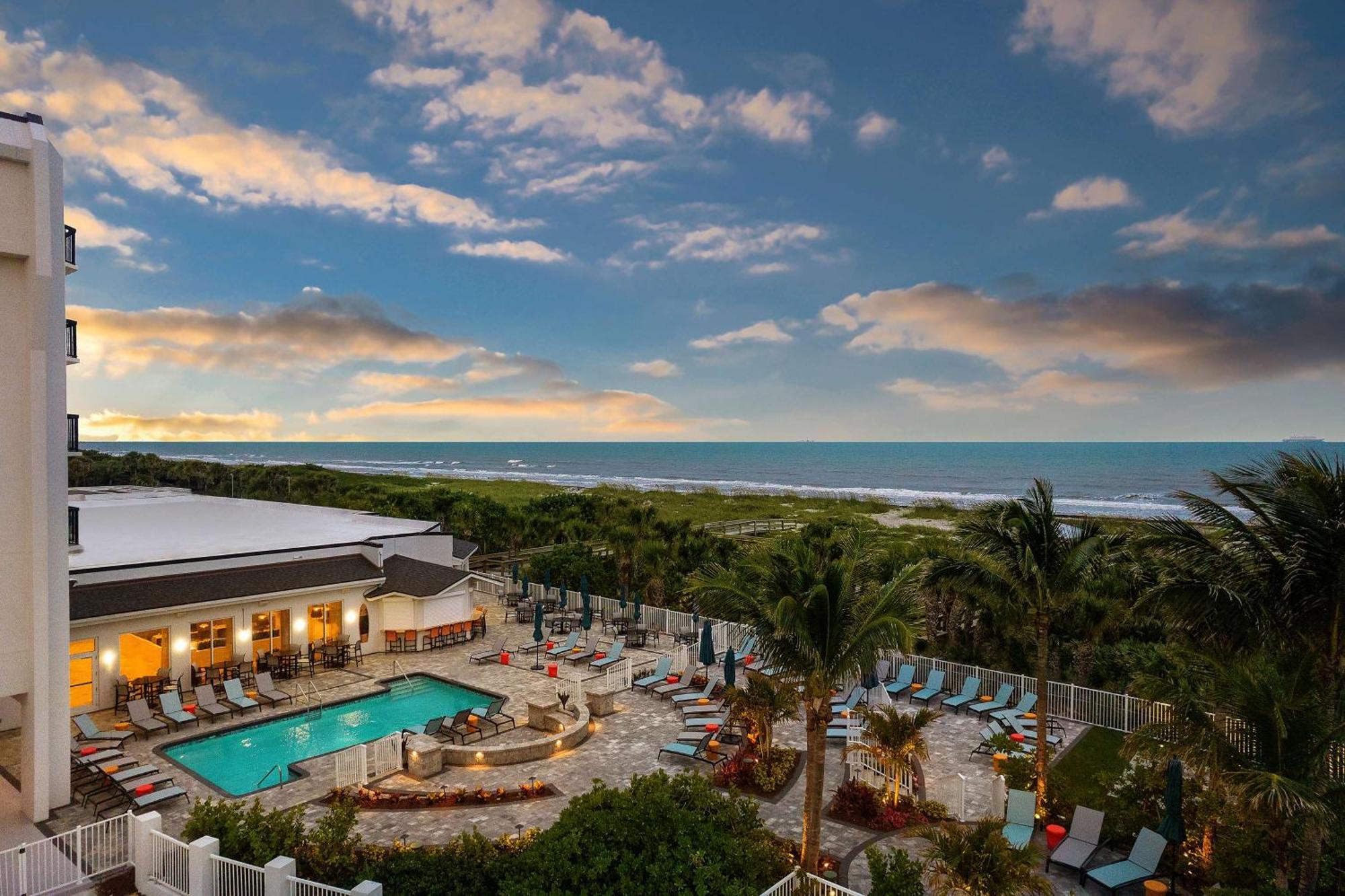 Hilton Garden Inn Cocoa Beach-Oceanfront, Fl Exterior foto